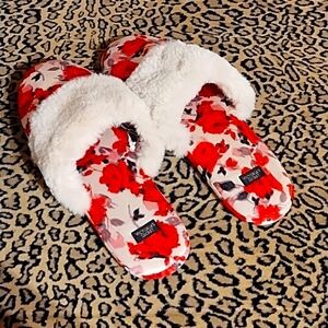 Victorias secret🌹 rose slippers M